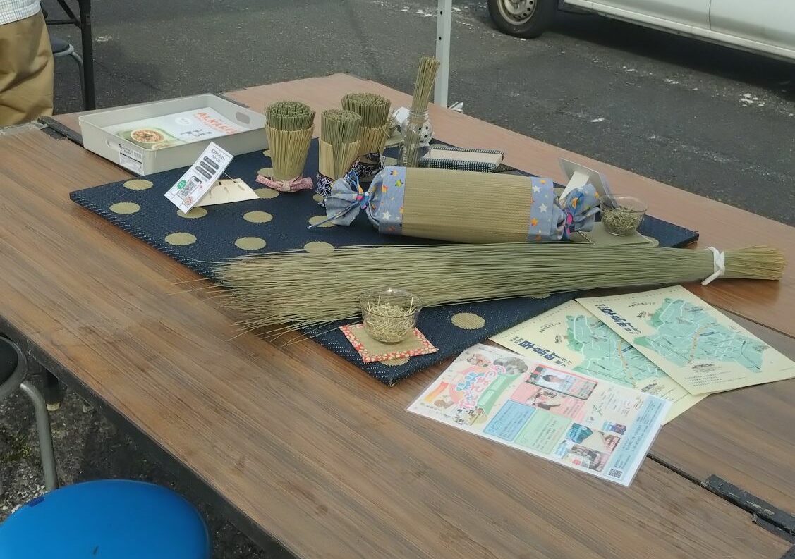 早島町蚤の市で、い草の魅力と「花ござまつり」をPR！